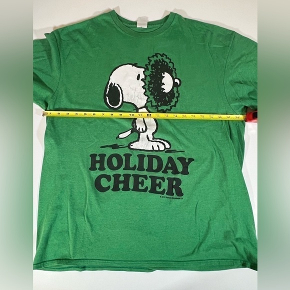 Christmas Snoopy green Delta Proweight tshirt sz XL comfy holiday cheer - Picture 7 of 9